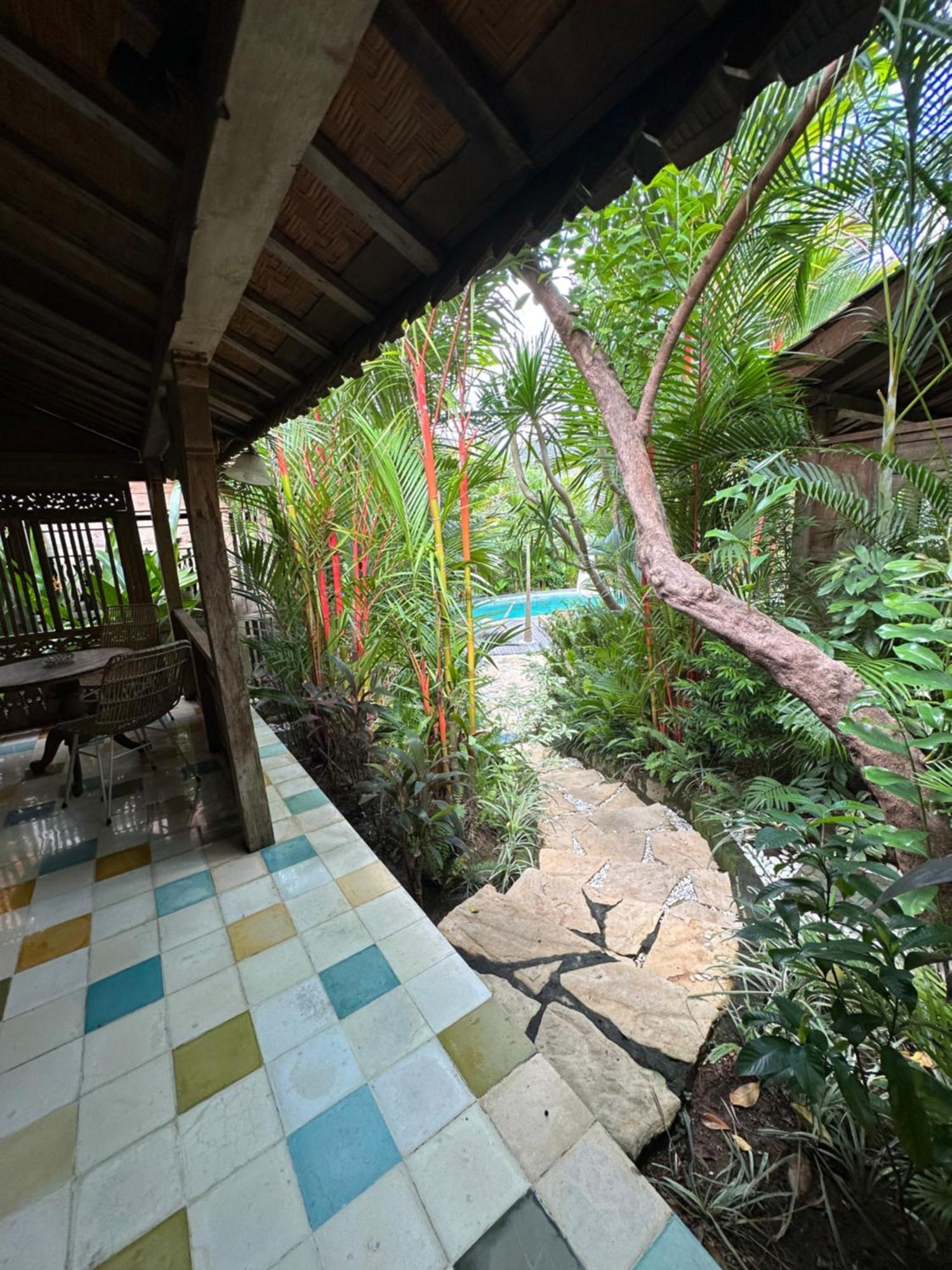 Umakayu Joglo Villa Canggu - Boutique Hotel Екстер'єр фото
