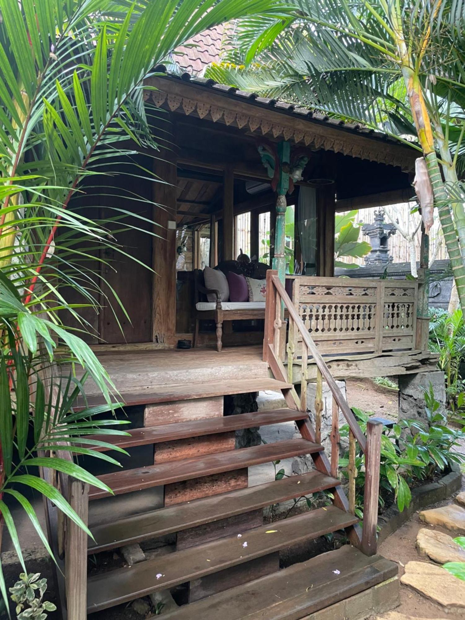 Umakayu Joglo Villa Canggu - Boutique Hotel Екстер'єр фото
