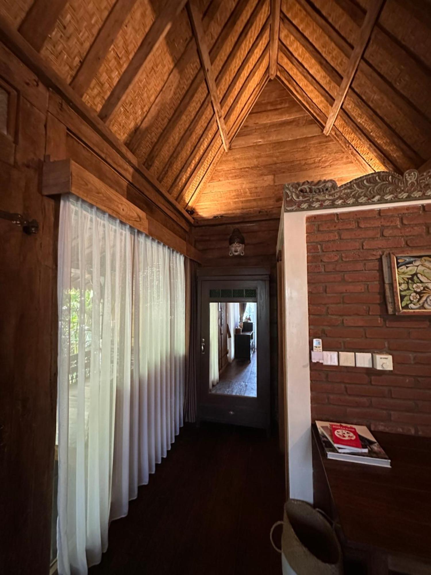 Umakayu Joglo Villa Canggu - Boutique Hotel Екстер'єр фото