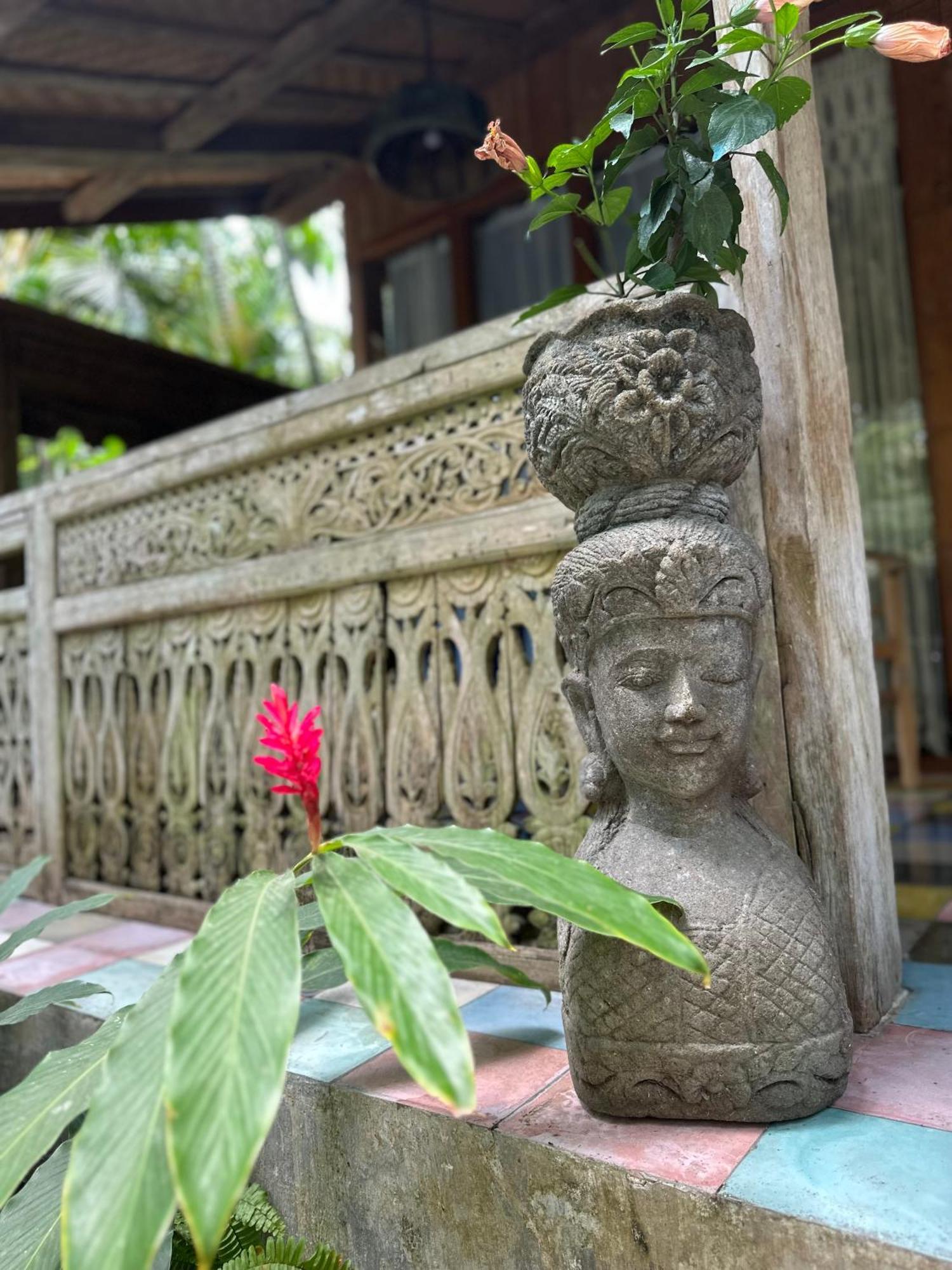 Umakayu Joglo Villa Canggu - Boutique Hotel Екстер'єр фото