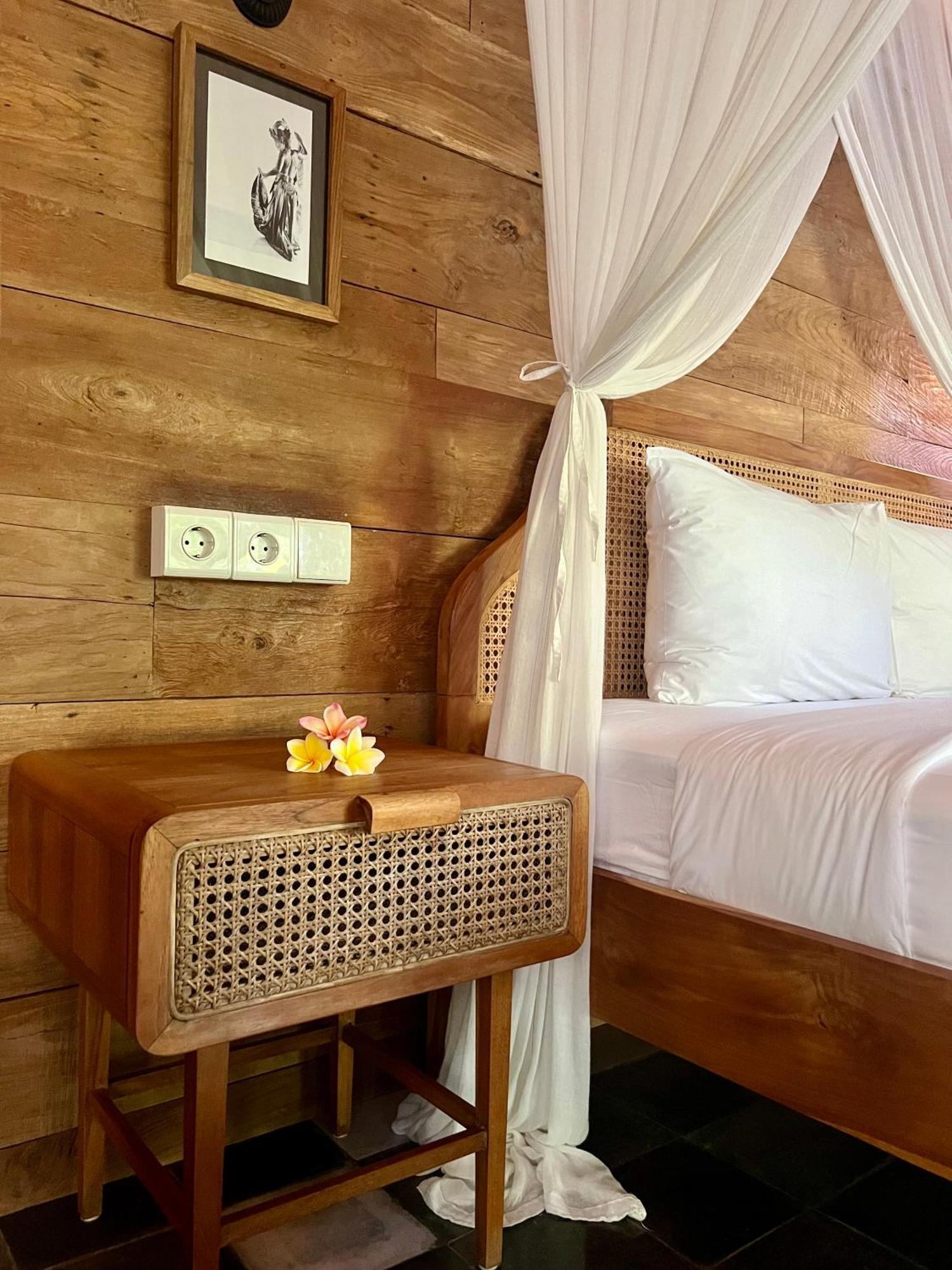 Umakayu Joglo Villa Canggu - Boutique Hotel Екстер'єр фото