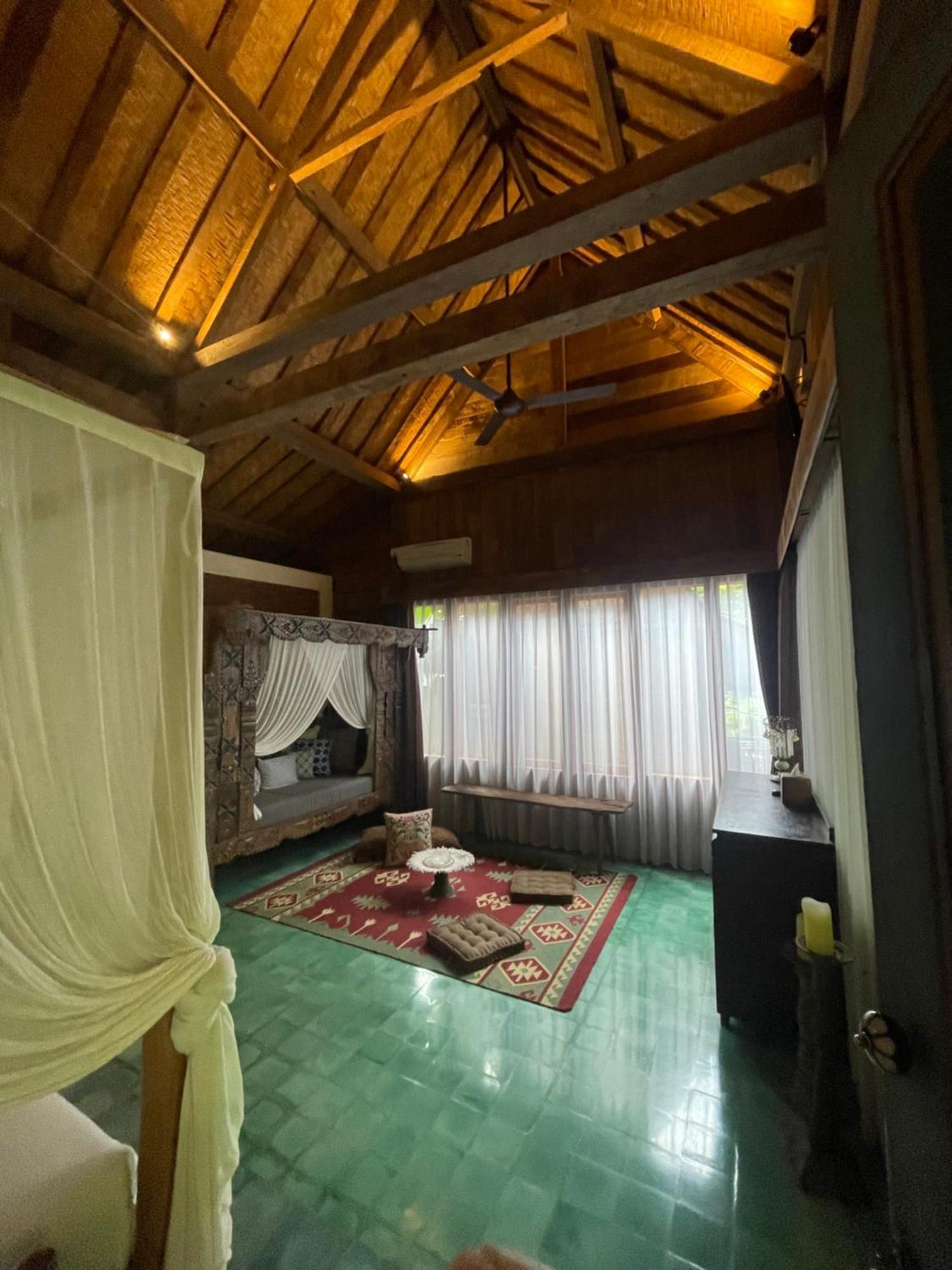 Umakayu Joglo Villa Canggu - Boutique Hotel Екстер'єр фото